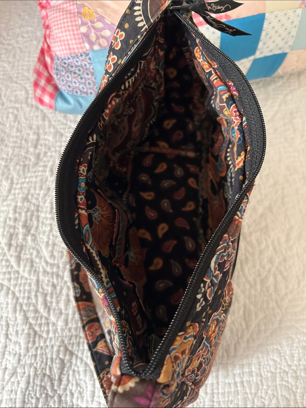 Vera Bradley quilted shoulder purse in browns, turquoise, yellow and black - Picture 9 of 15